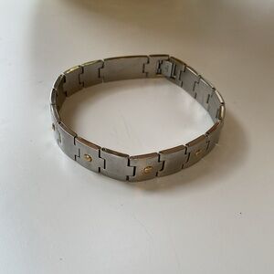 8.25in Bracelet, Stainoess Steel & 14K gold accents